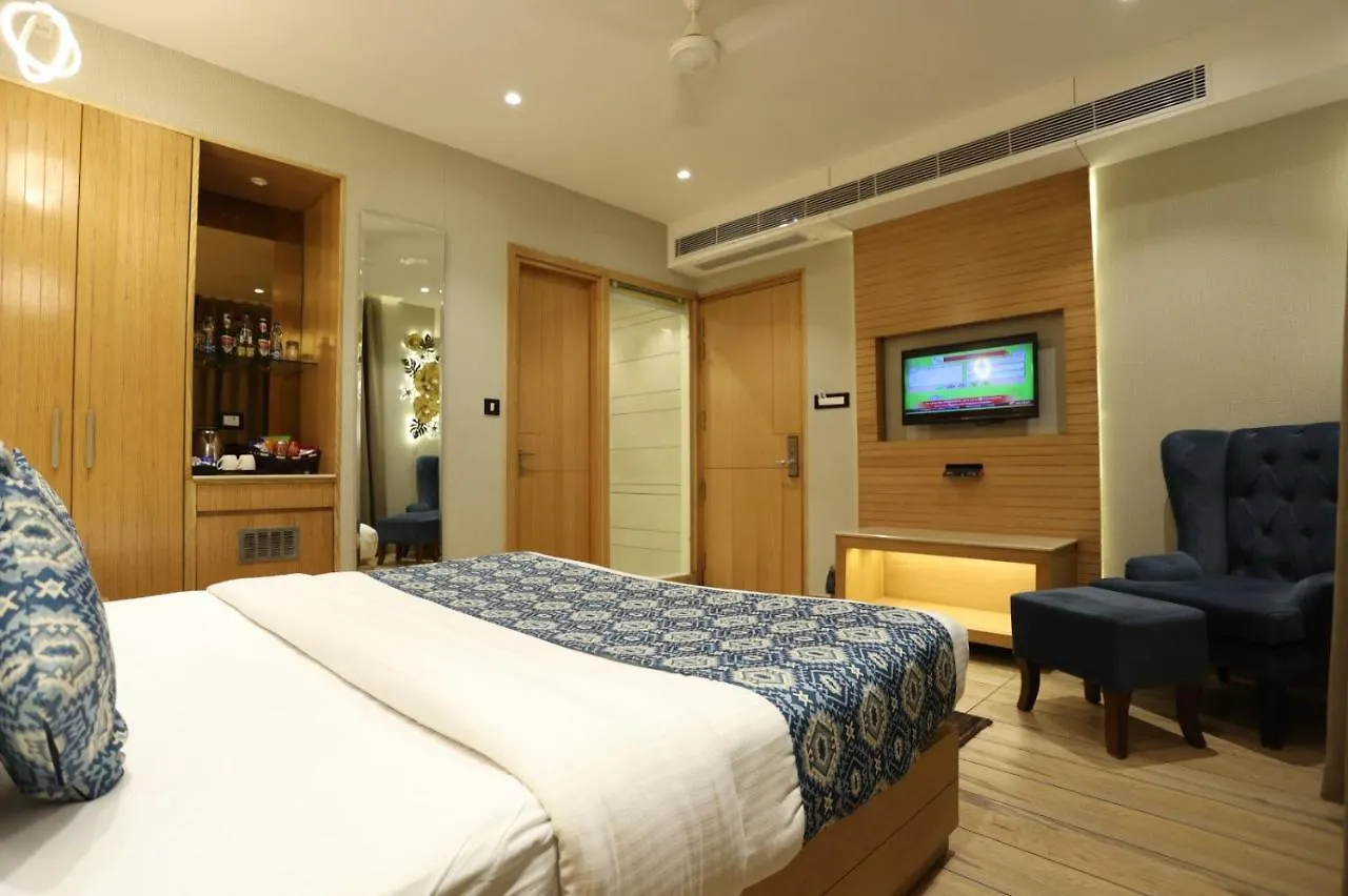 Jrd Luxury-Business Hotel New Delhi